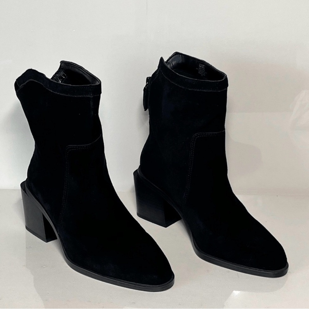 Vince Camuto Women Black Heeled Boots